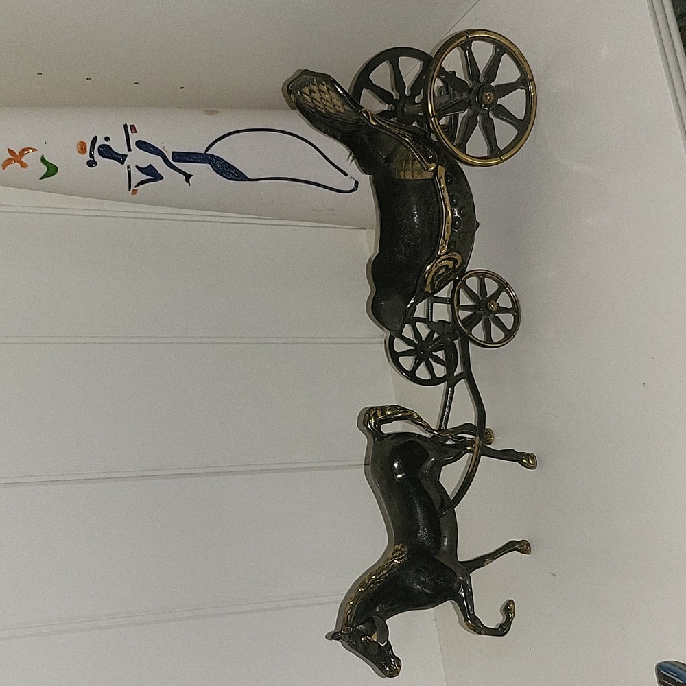 Vintage wine bottle holder